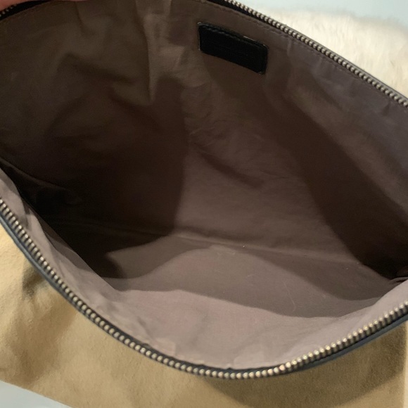 Bottega Veneta clutch bag 🖤 - Picture 6 of 8